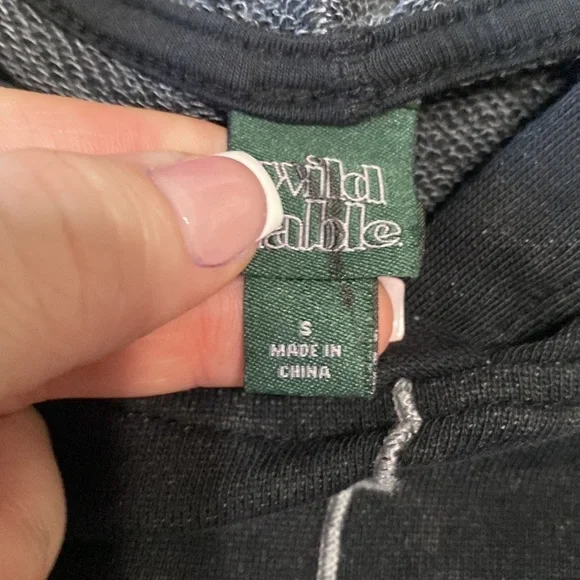 Wild Fable | Contrast Stitched | Hoodie | Size: S - Picture 9 of 12